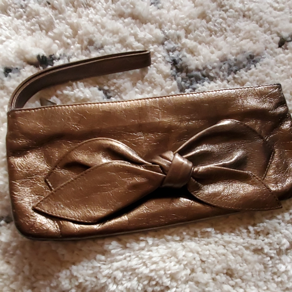 Hobo clutch